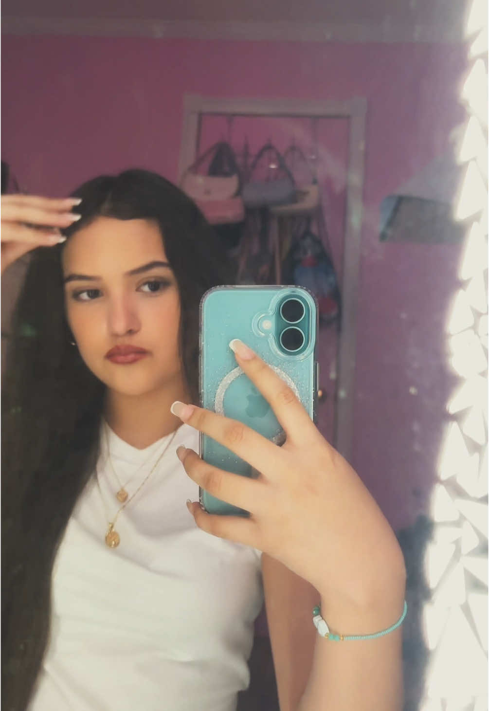 @aryanna