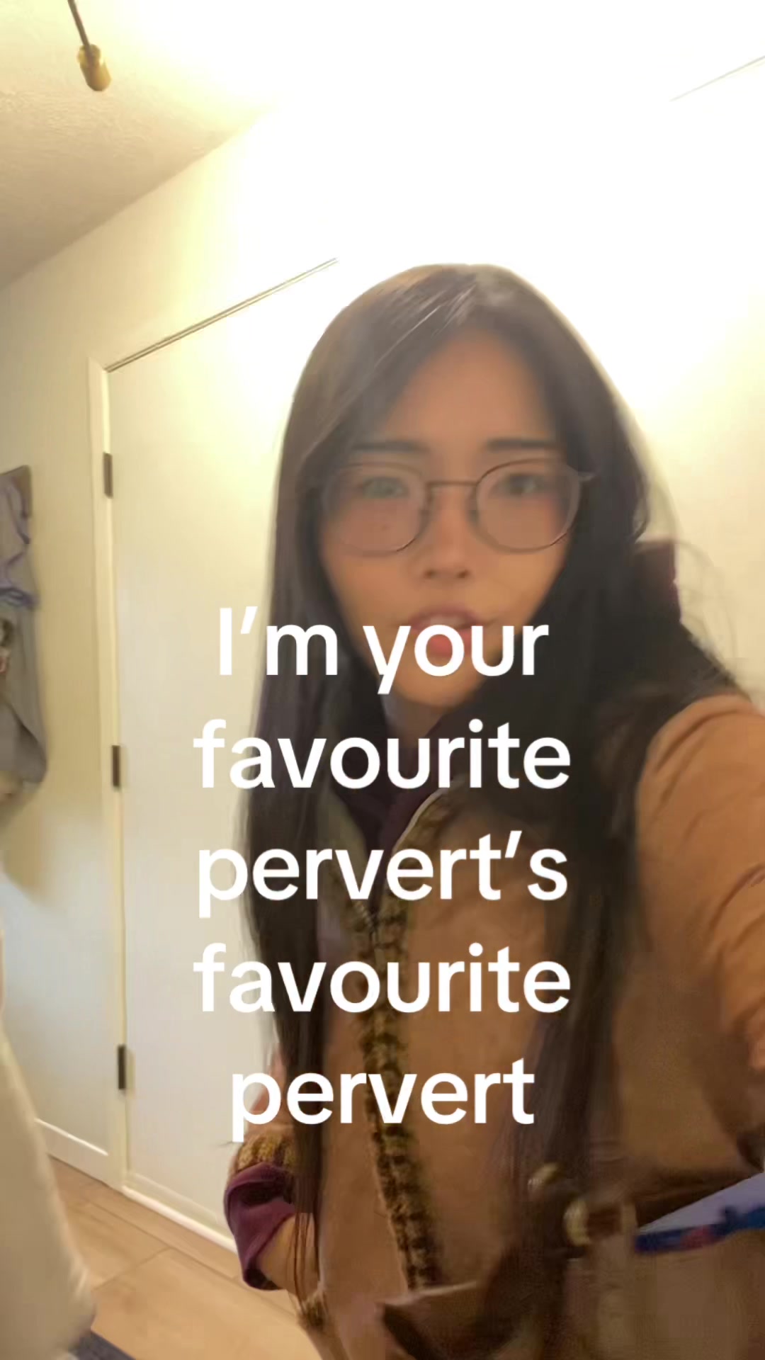 @:3