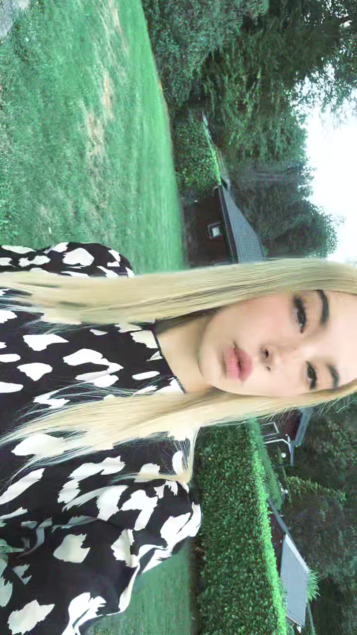 @Élęa.👄🦋