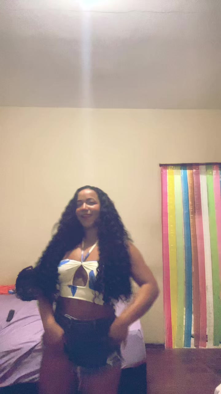 @Dessa Oliver 🍒