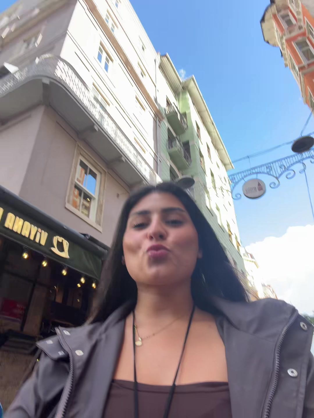 @Roro Mohsen