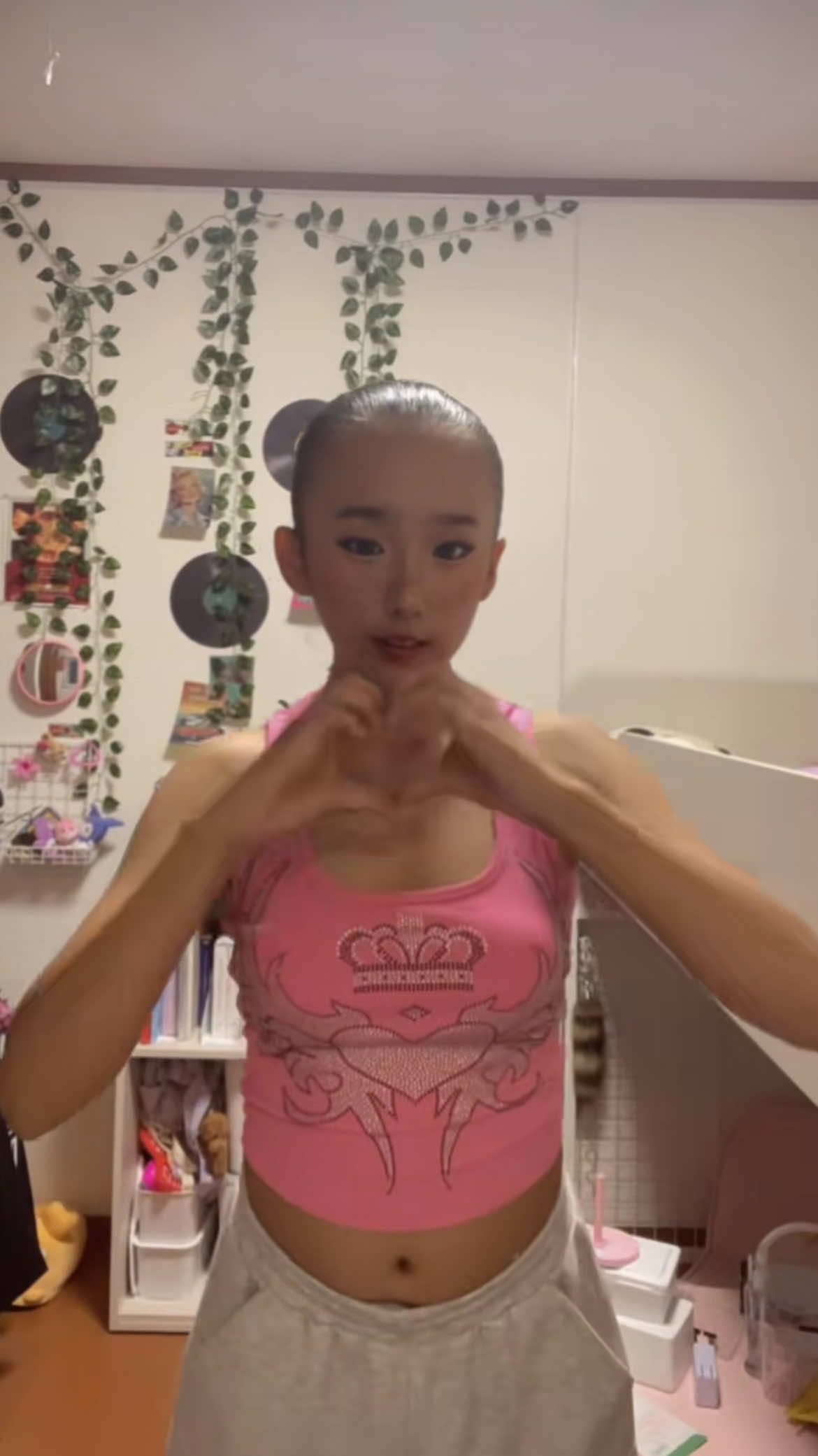 @𝐁𝐞𝐧𝐢𝐤𝐚