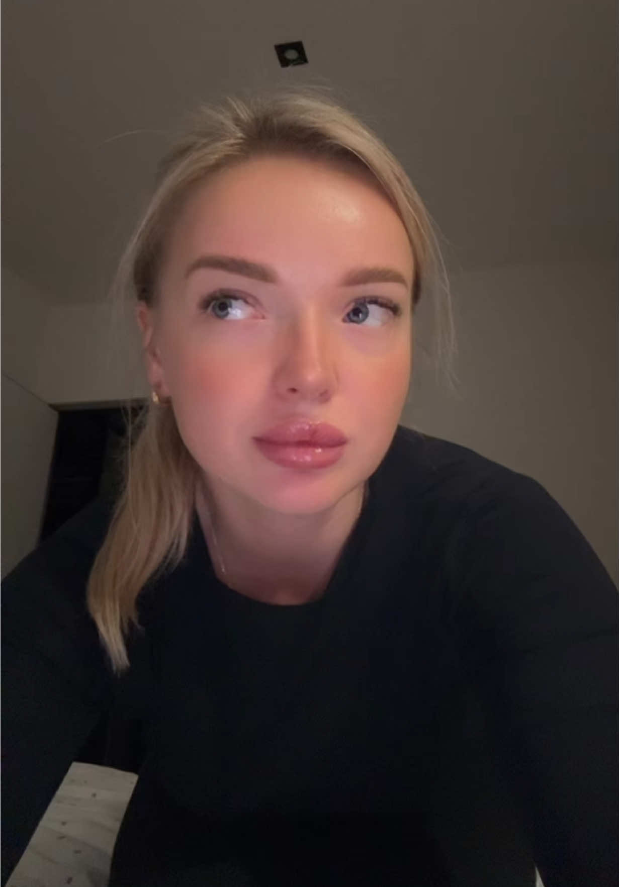@Vika