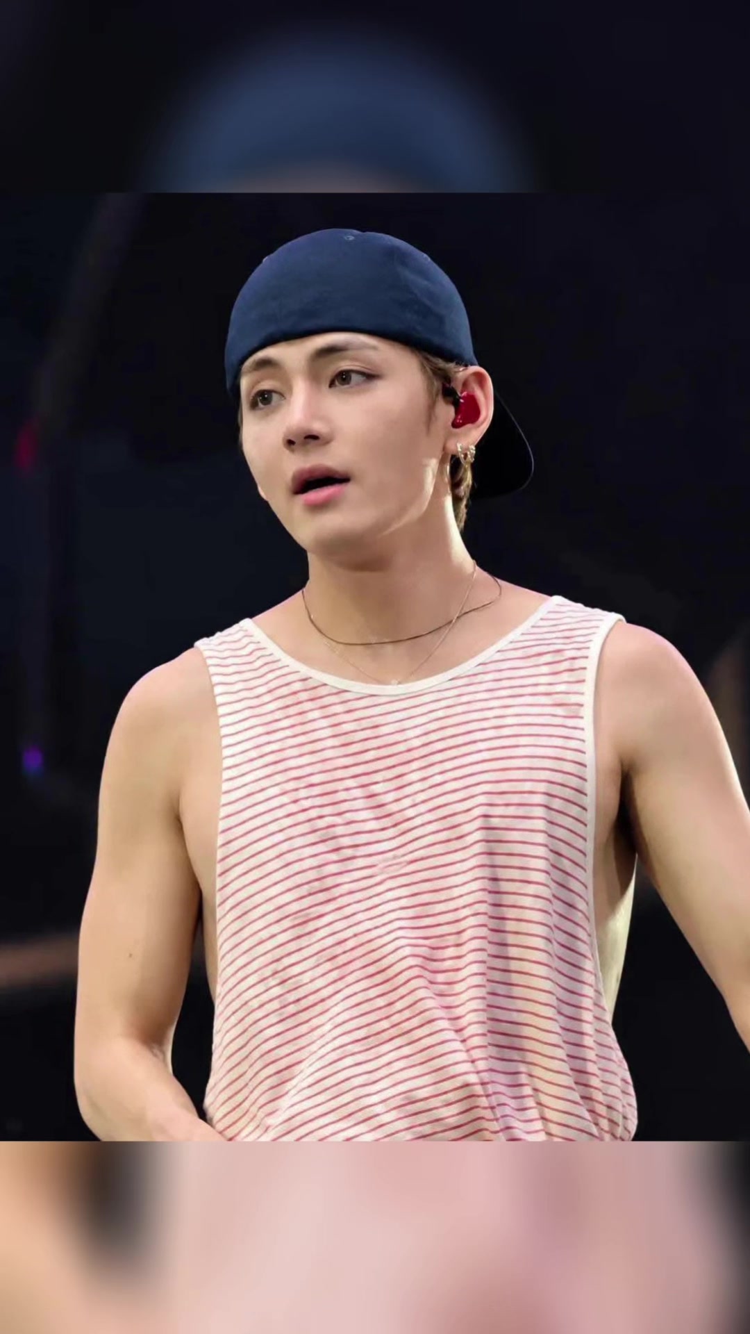 @Kim Taehyung mine bias 💜💜💜