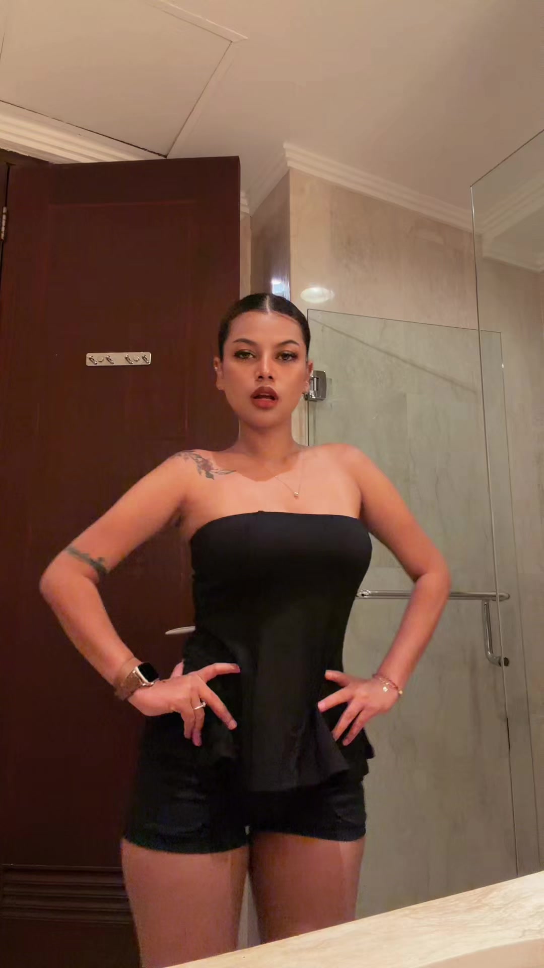 @Kikinii