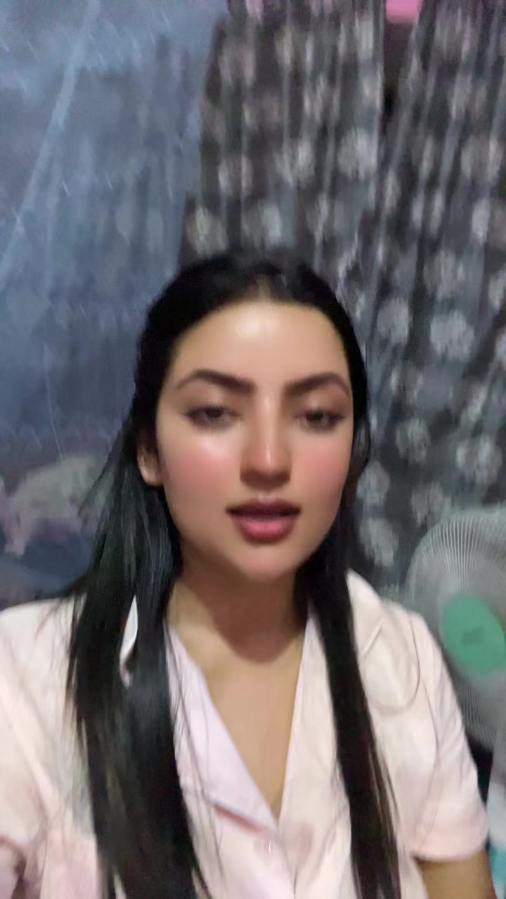@Safflin 😘🤪
