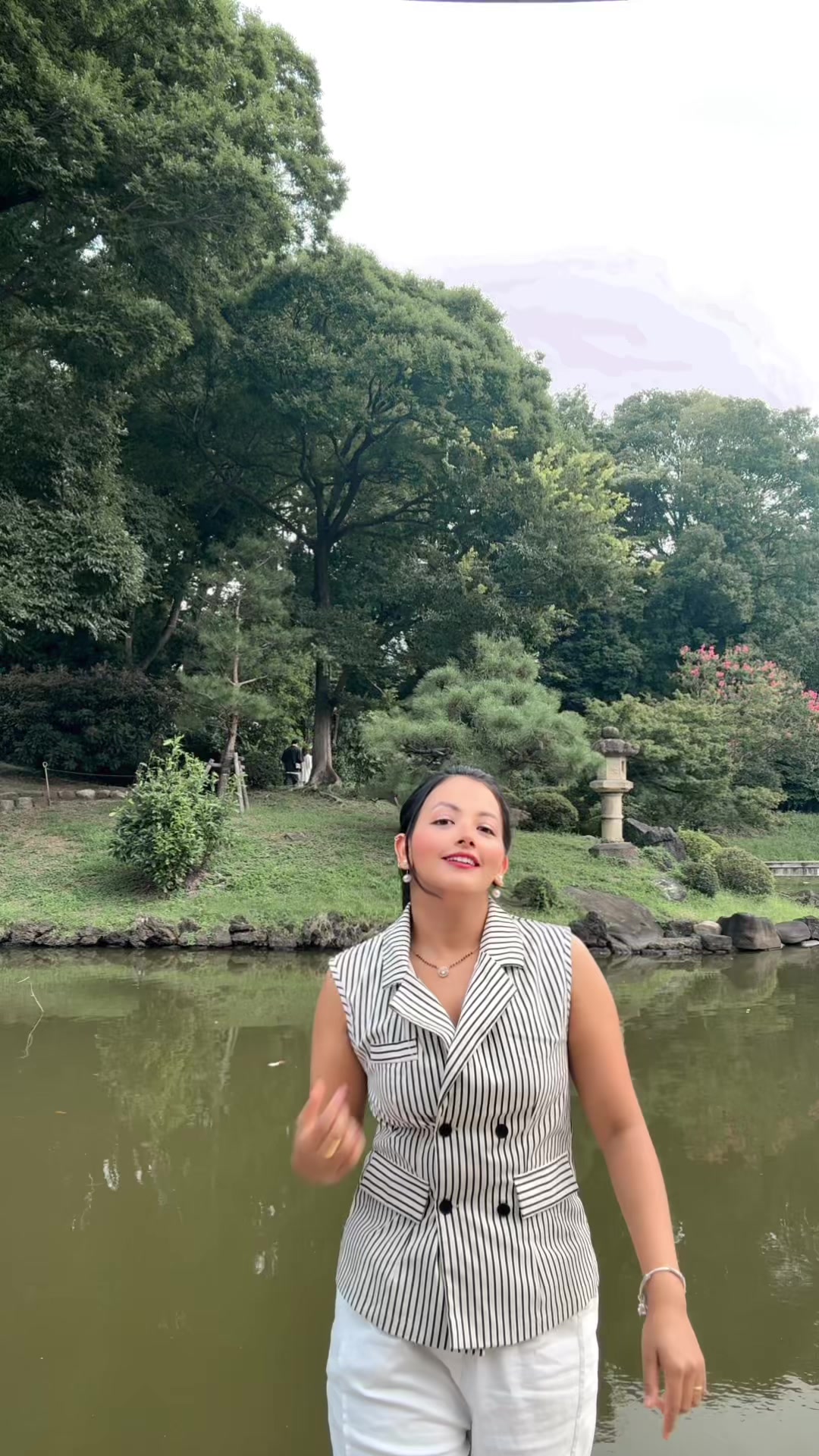 @AAsmita👩❤️💋👩