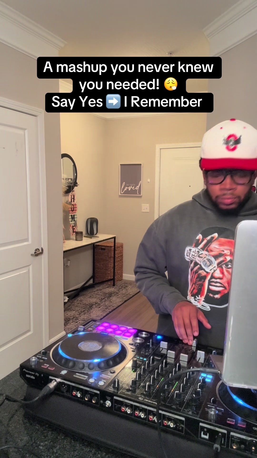 @djsneaks__