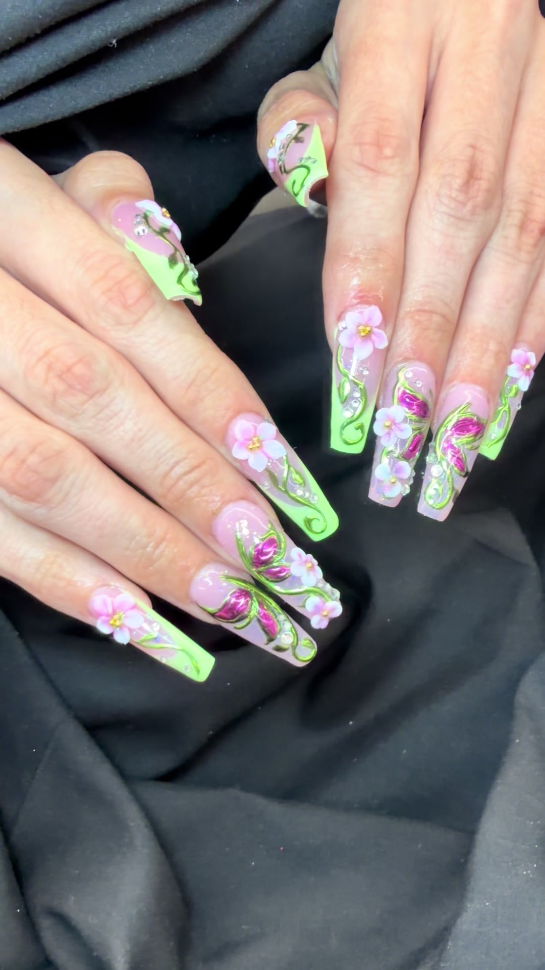 @Perfect10Nailspa