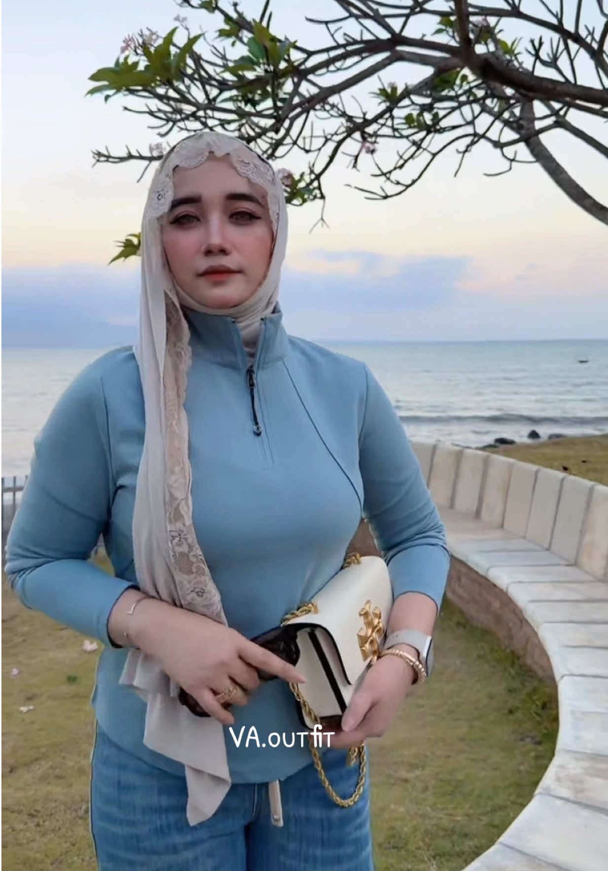 @Vaoutfit