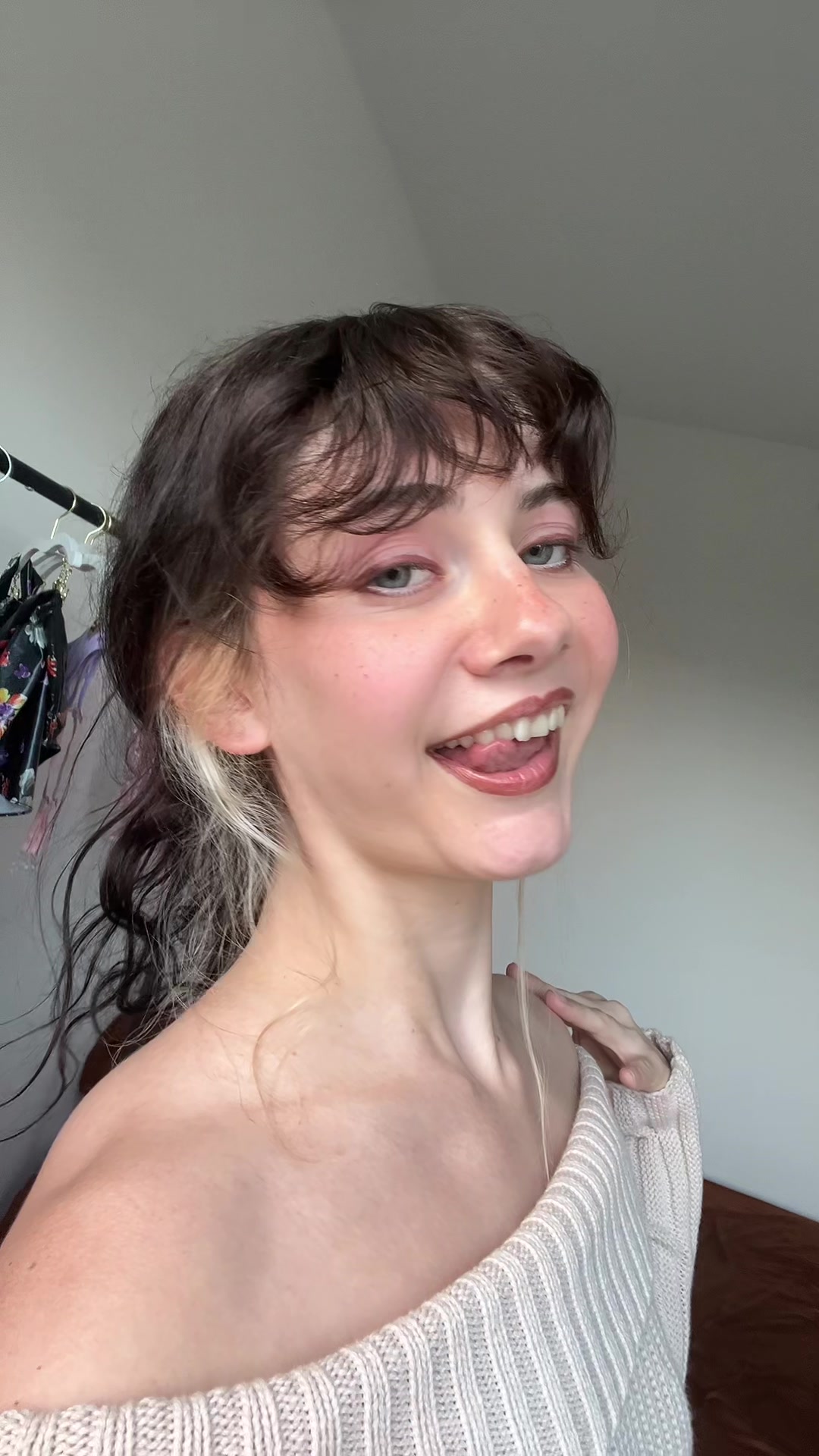 @D