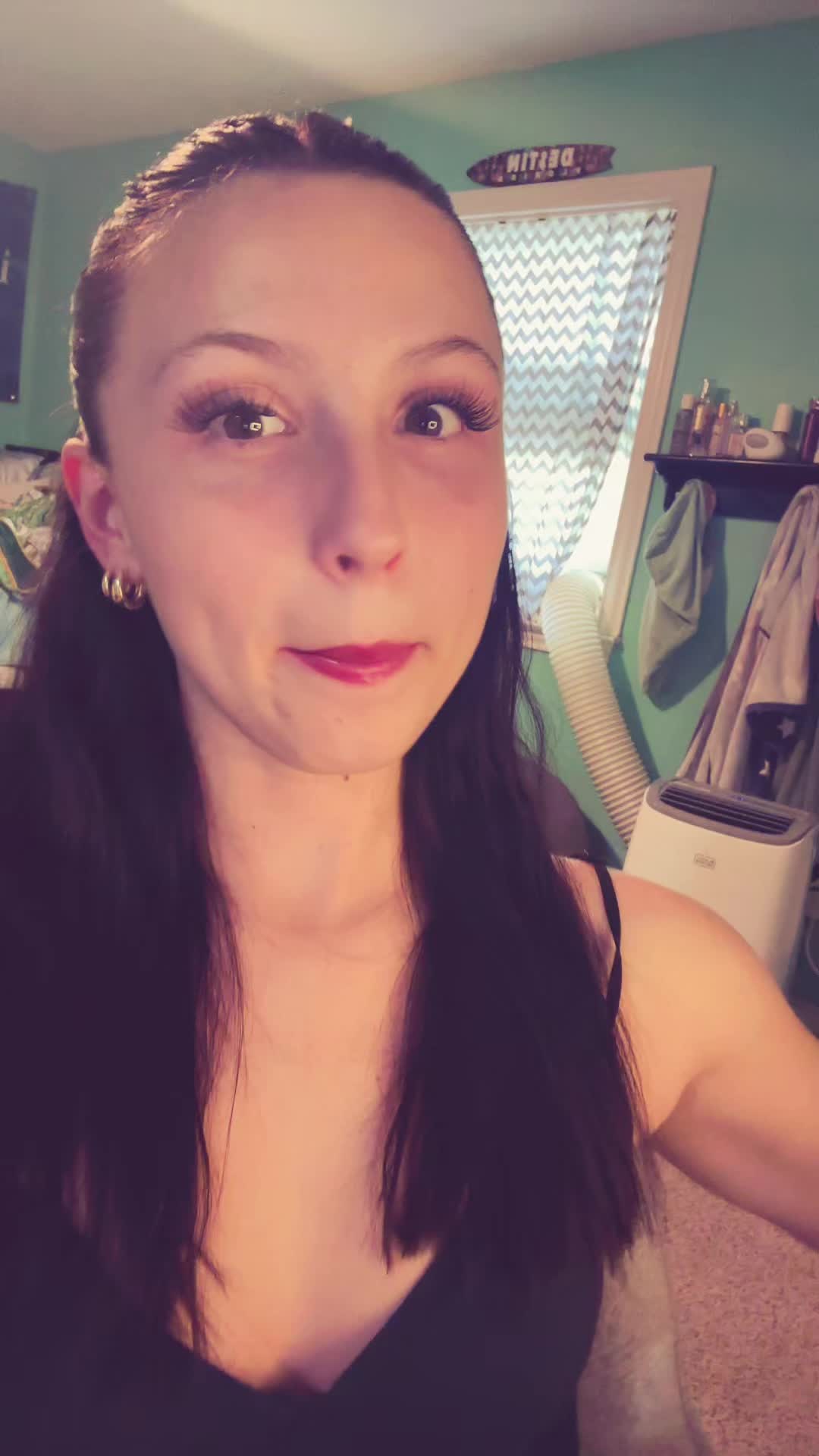 @cuntwater