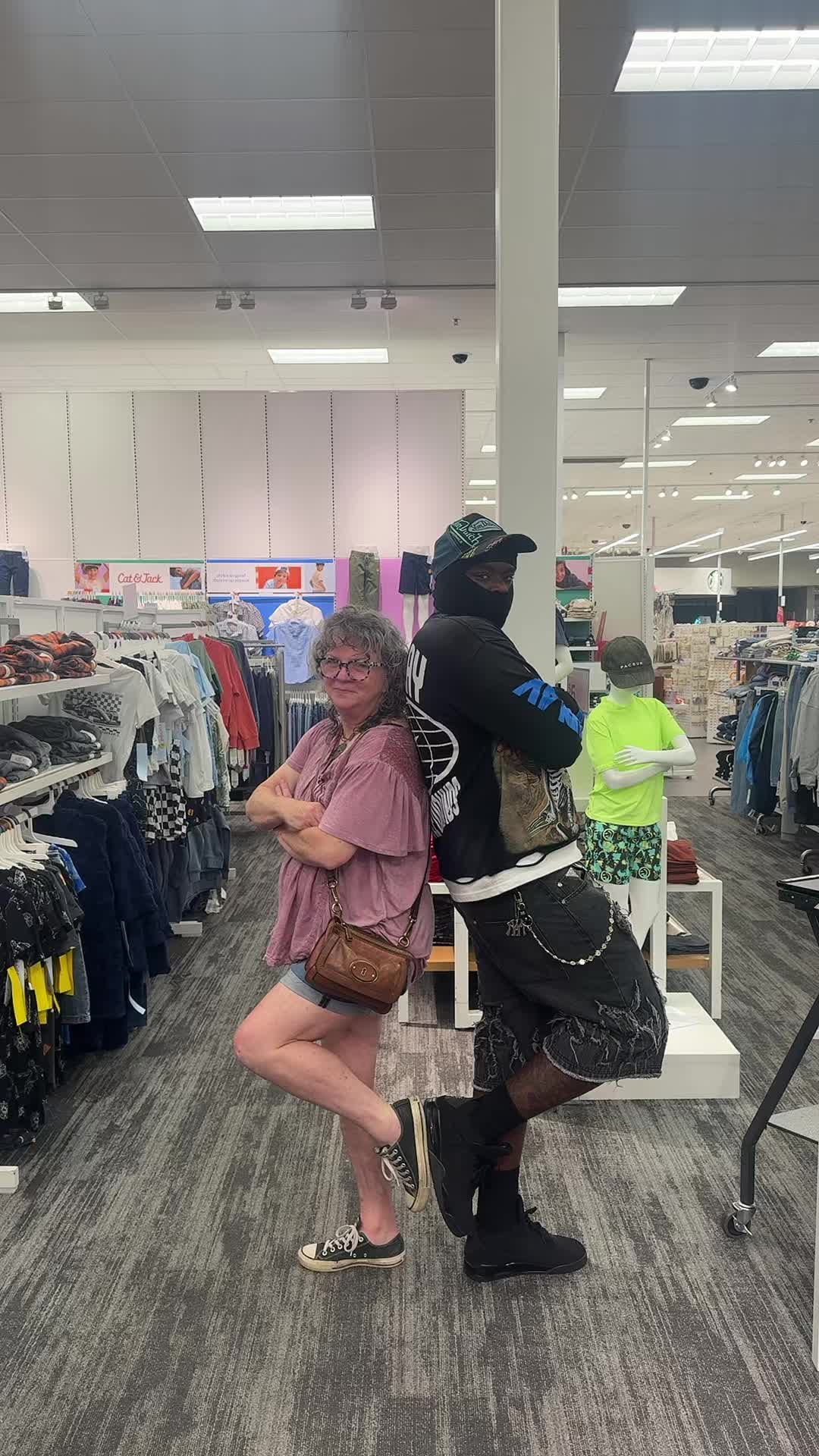 @Cnljayy