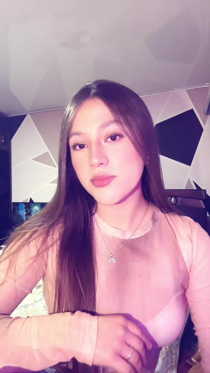 @Laura Salazar