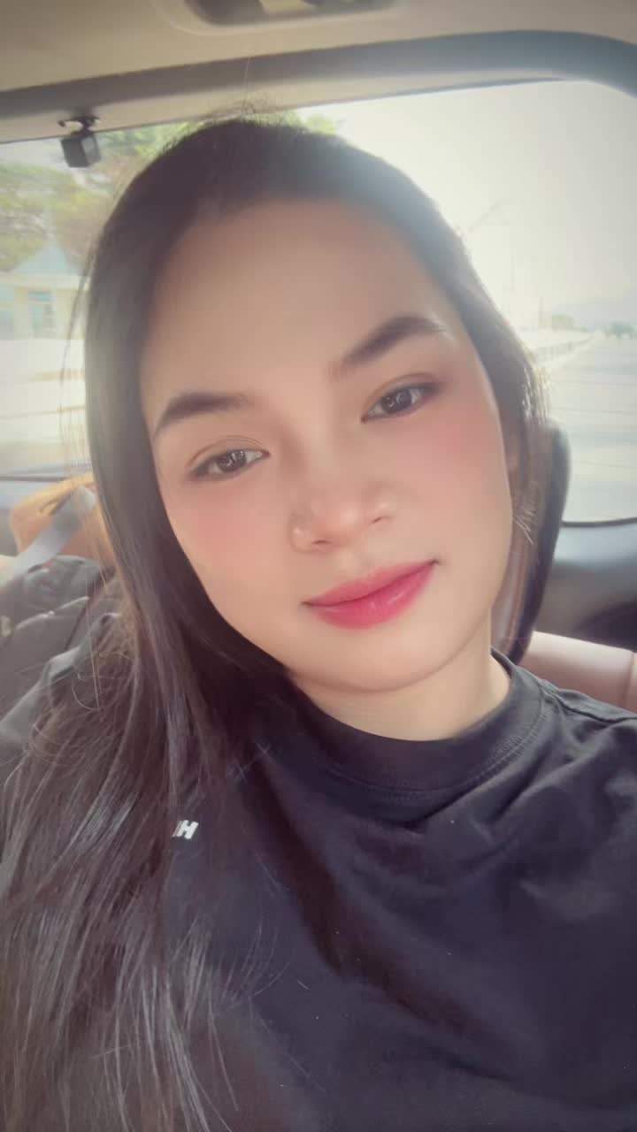 @𝓣𝓱𝓾ỷ 𝓣𝓲&ecirc;𝓷 🎀