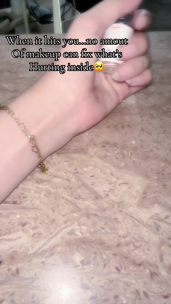 @the_anuuuu