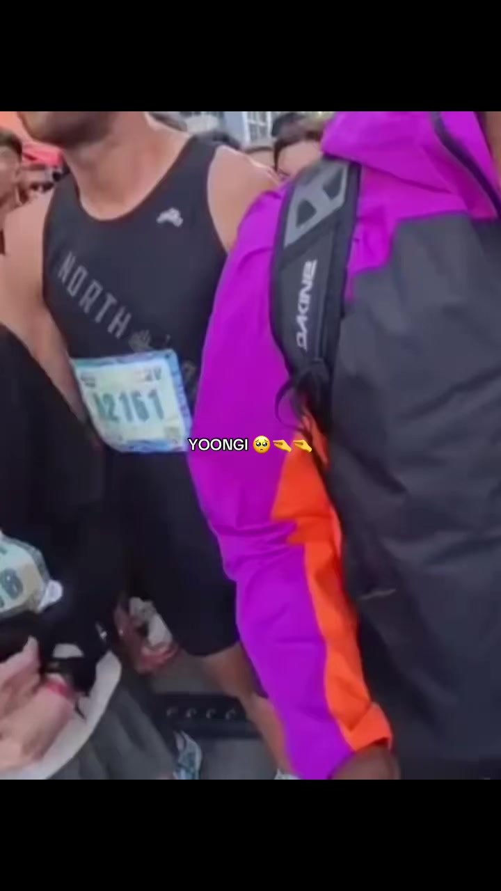 @⁷