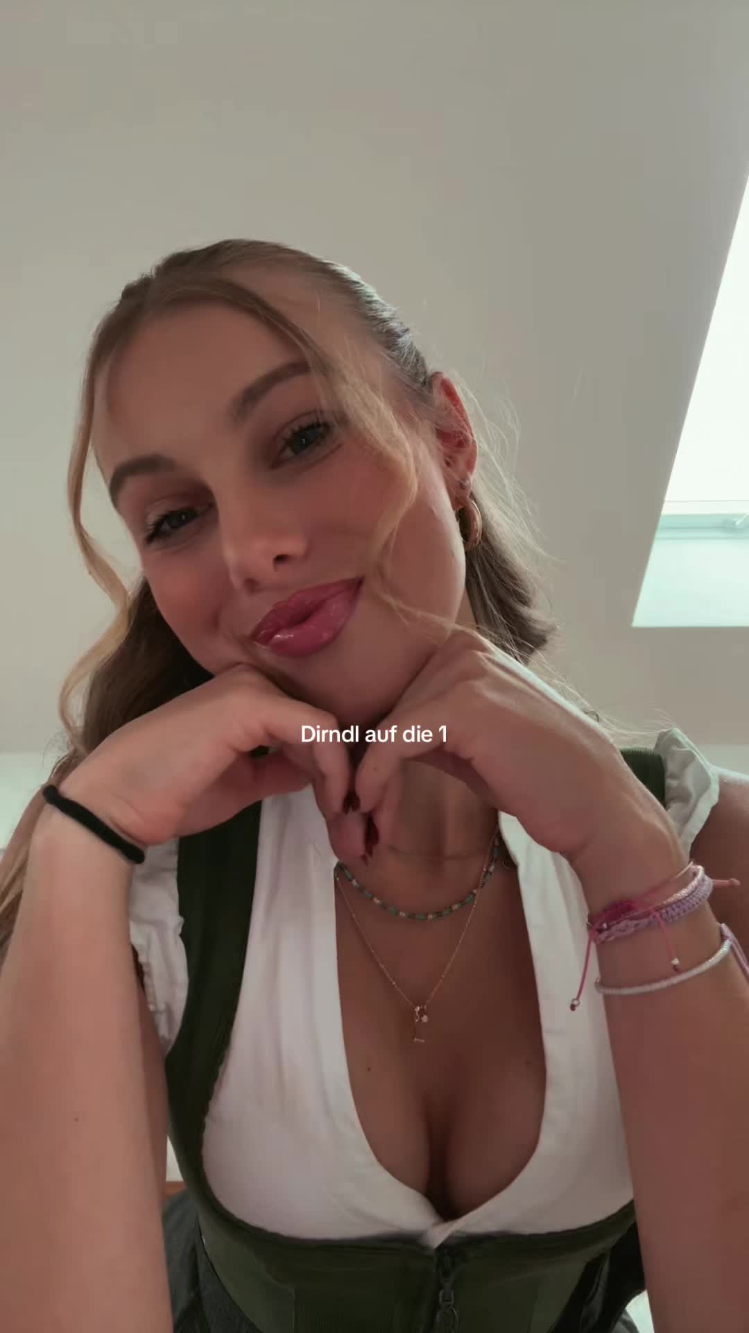 @lauraisabel