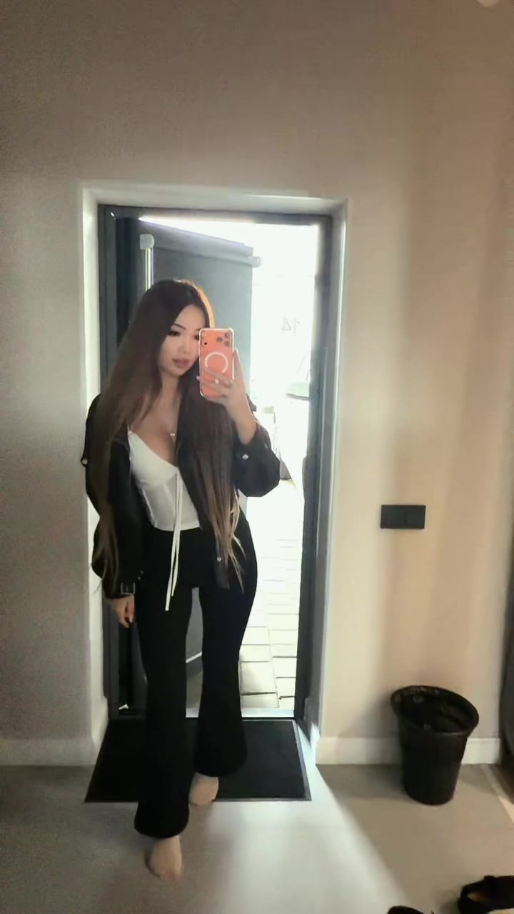 @Альбина 🐣