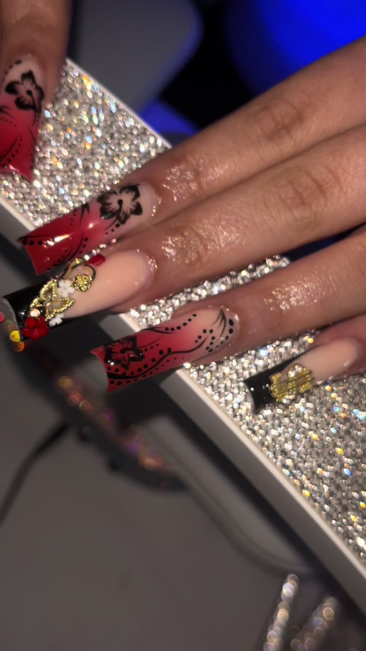 @WPB NAIL & TOE TECH