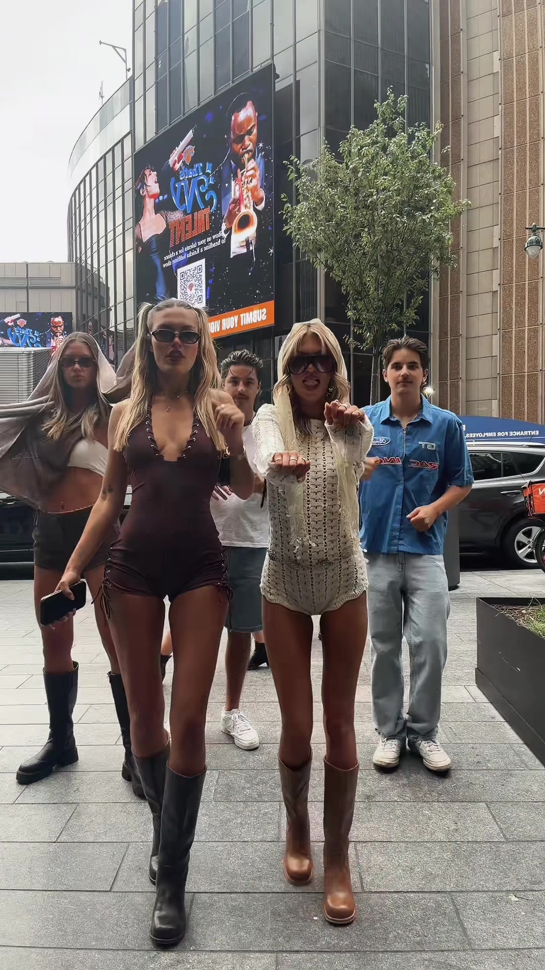 @bri