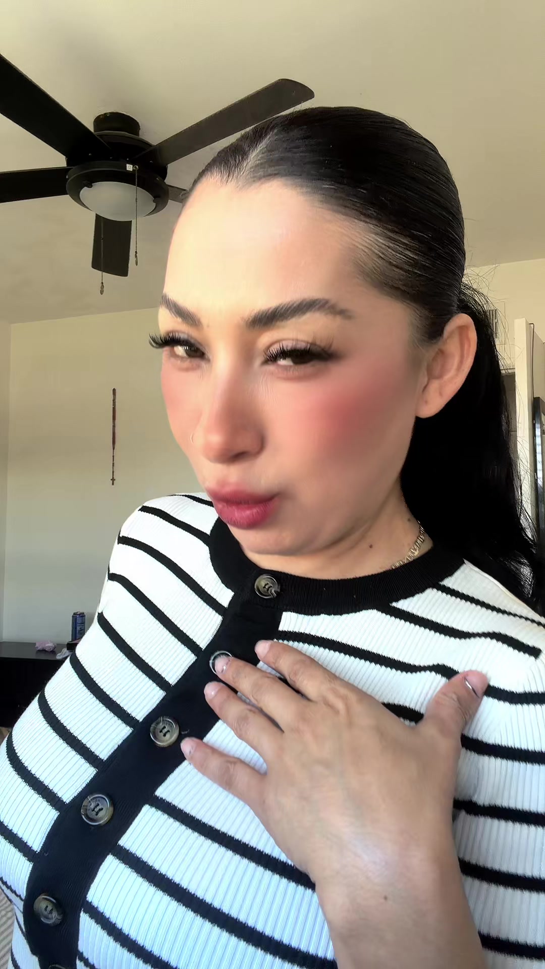 @Sandra 🖤🖤🖤