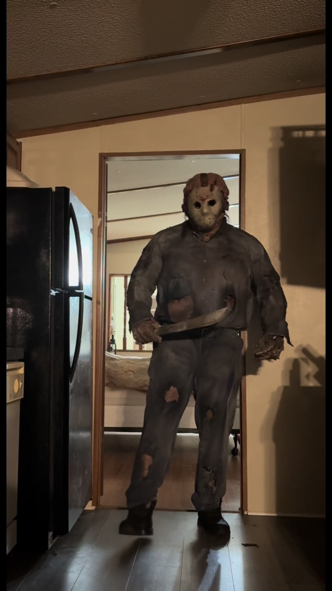 @huskinshorror