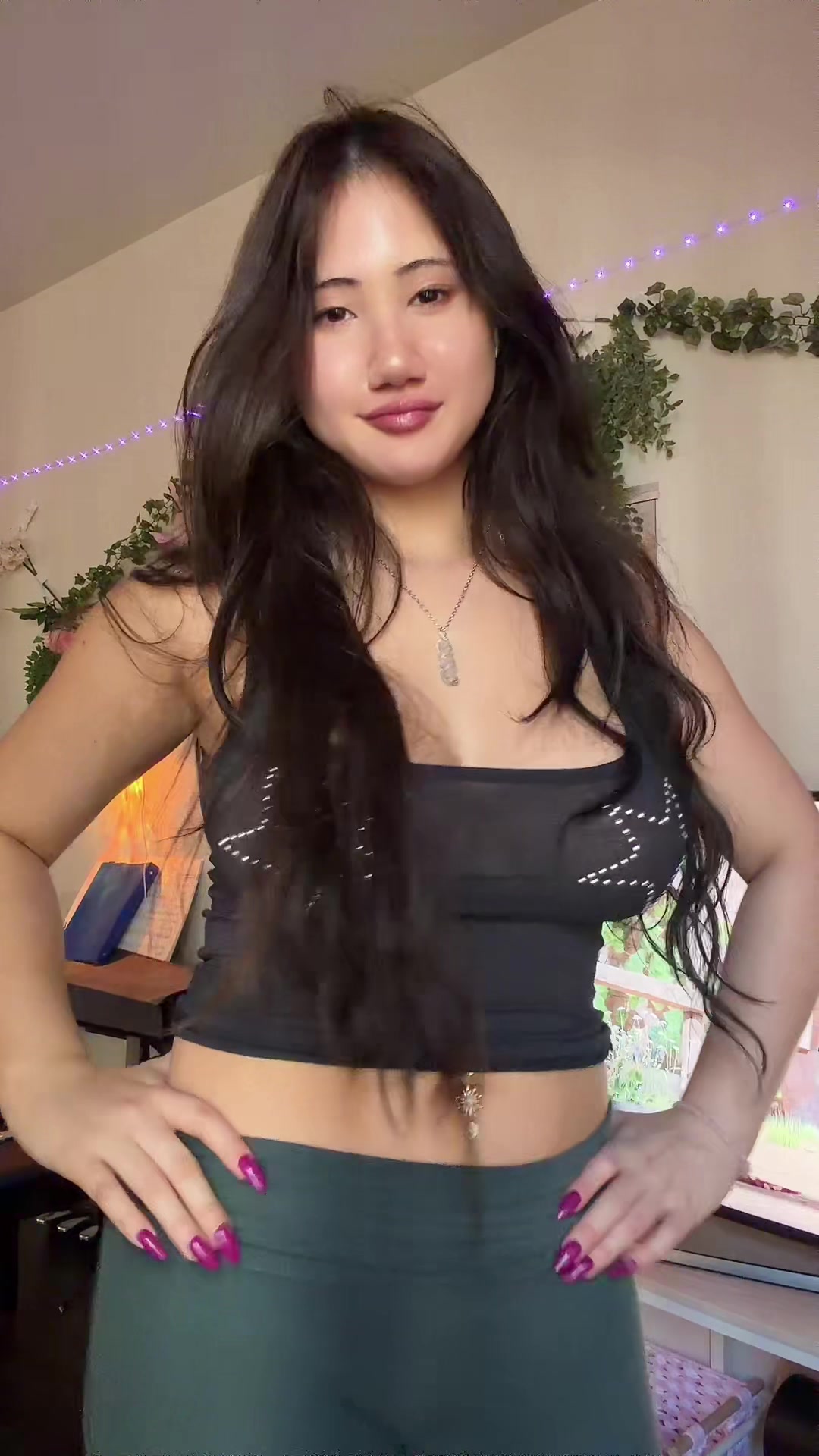 @Hana