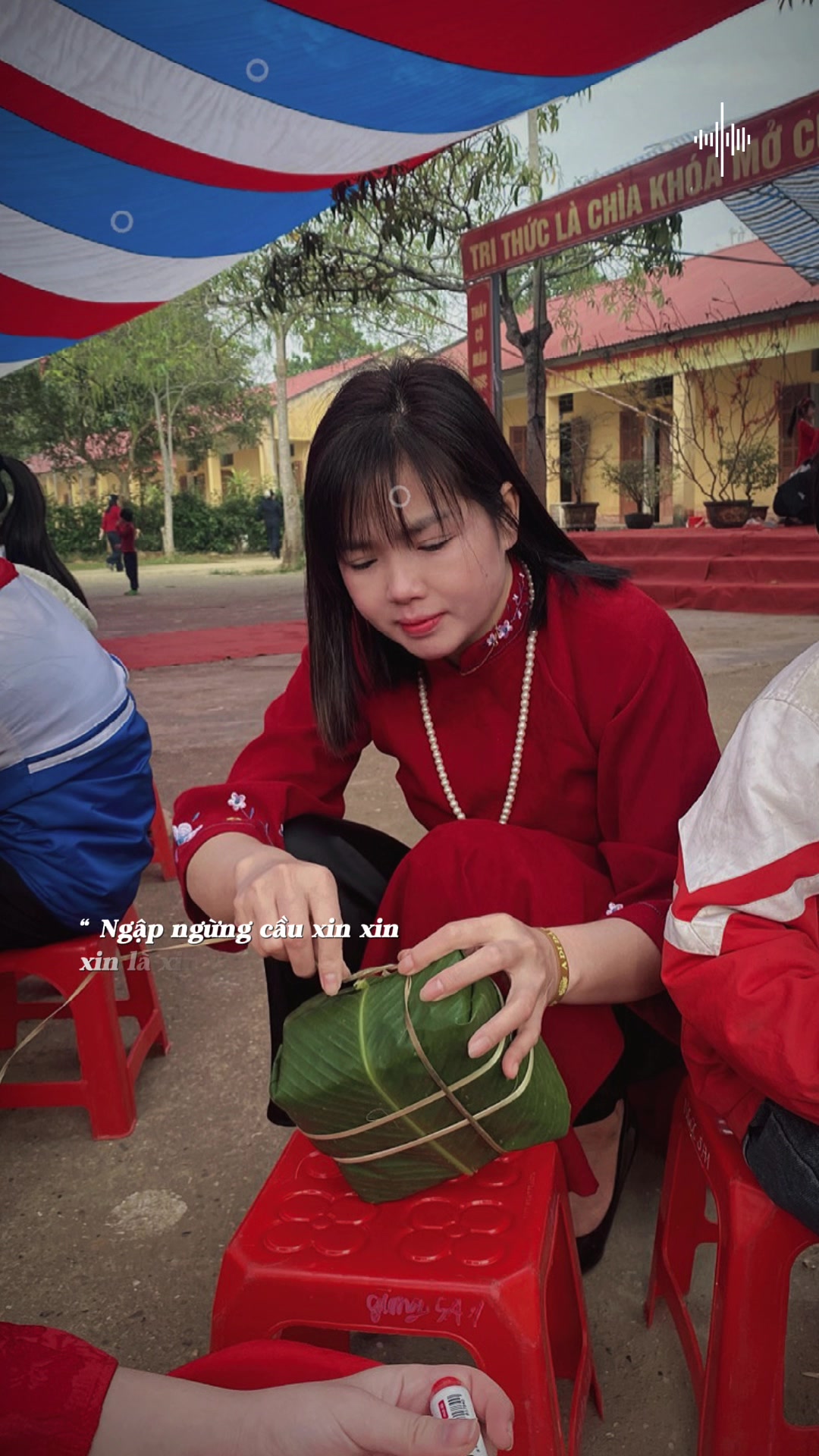 @Cô giáo Tiểu học "Nghiệp Vi"
