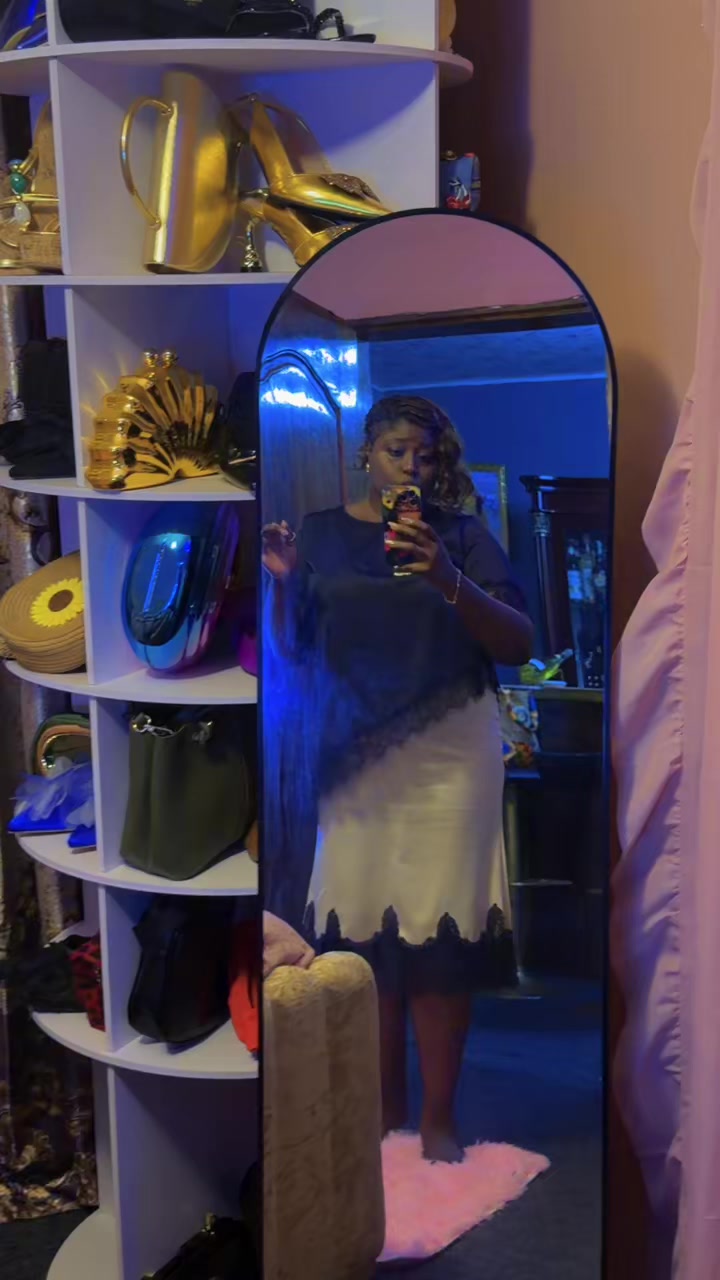 @GITO❤️👄💄