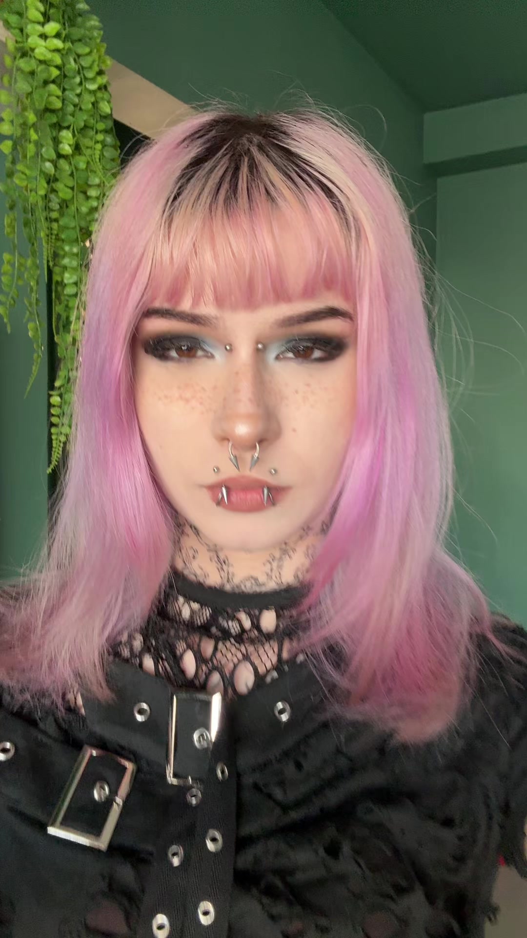 @lu