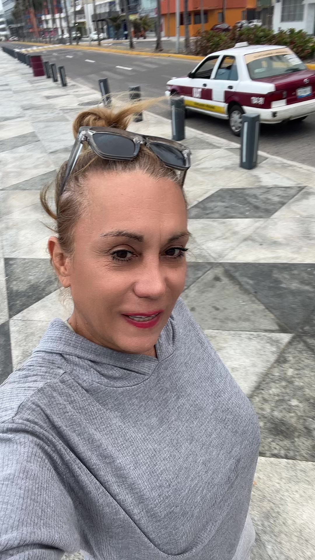 @genesisauba