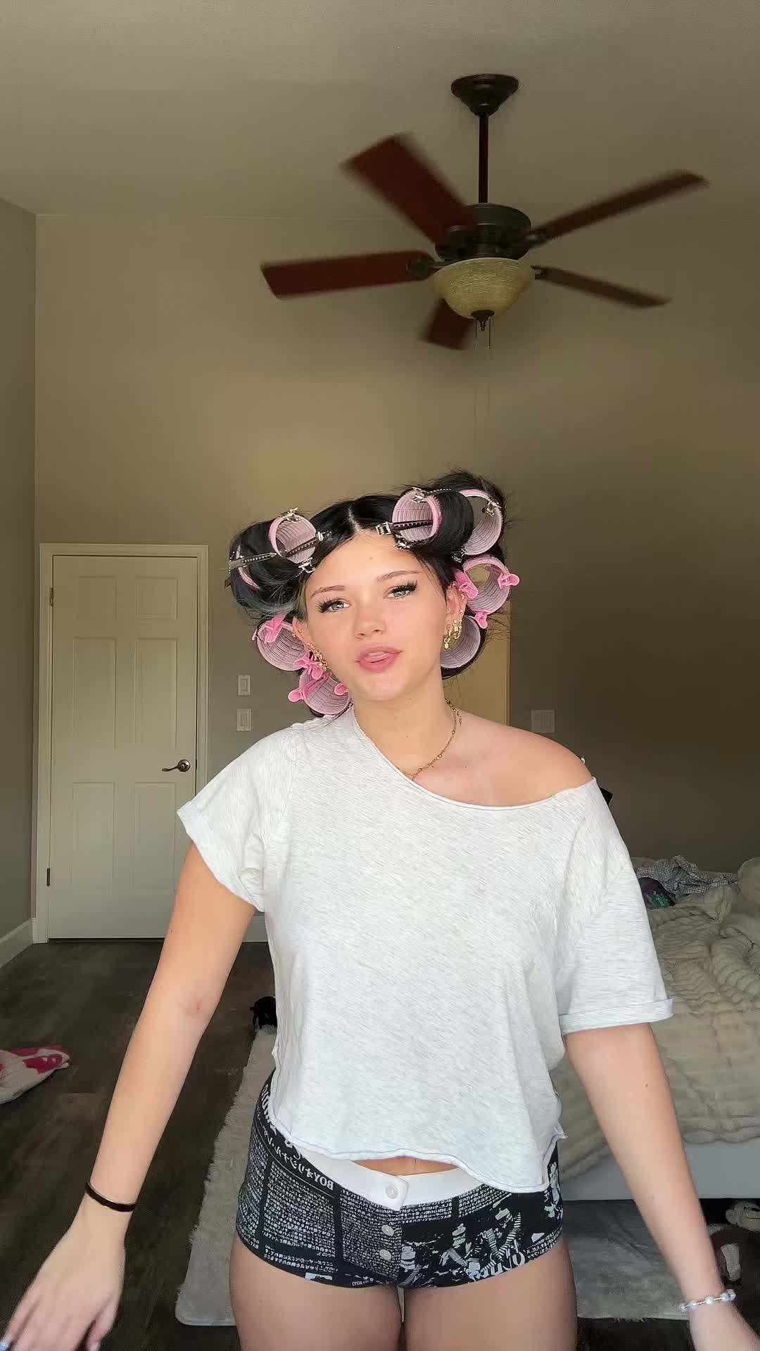 @Stella