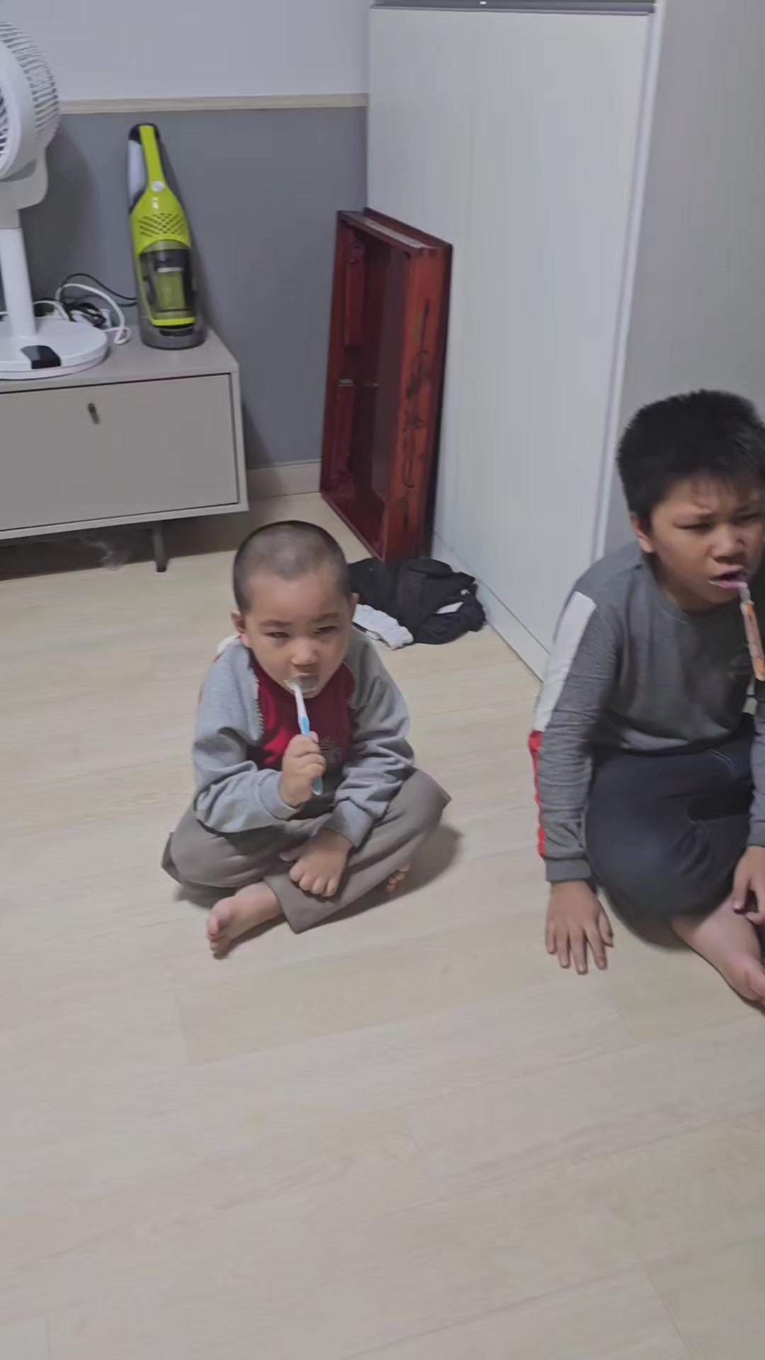 @cố quên tắt cả