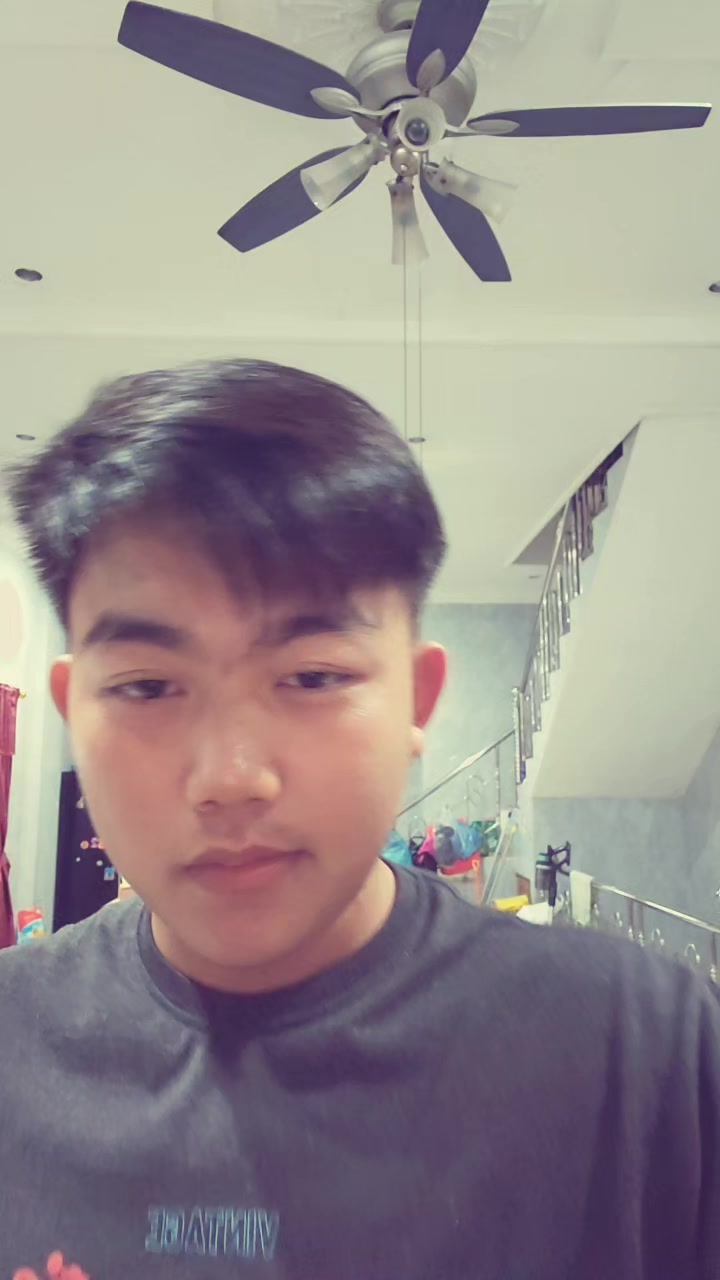 @Yonggg_