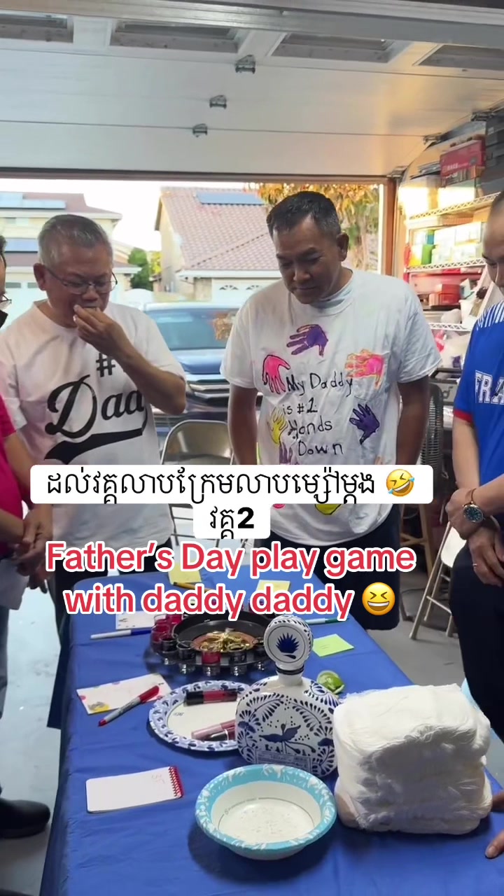 @Ellen Ellie 🇺🇸🇰🇭