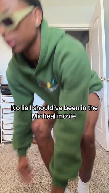 @Bizzie_🧸