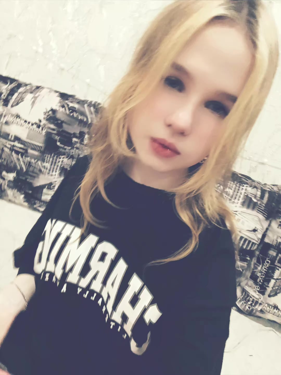 @яблоко.