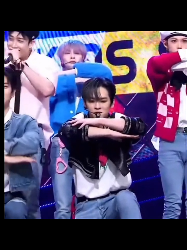 @ни дня без SKZ