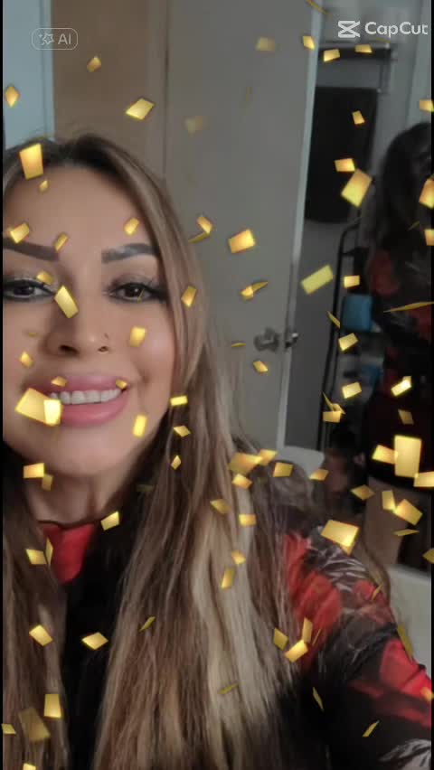 @Liliana Contreras🐥💜🐨🍉✨️👑