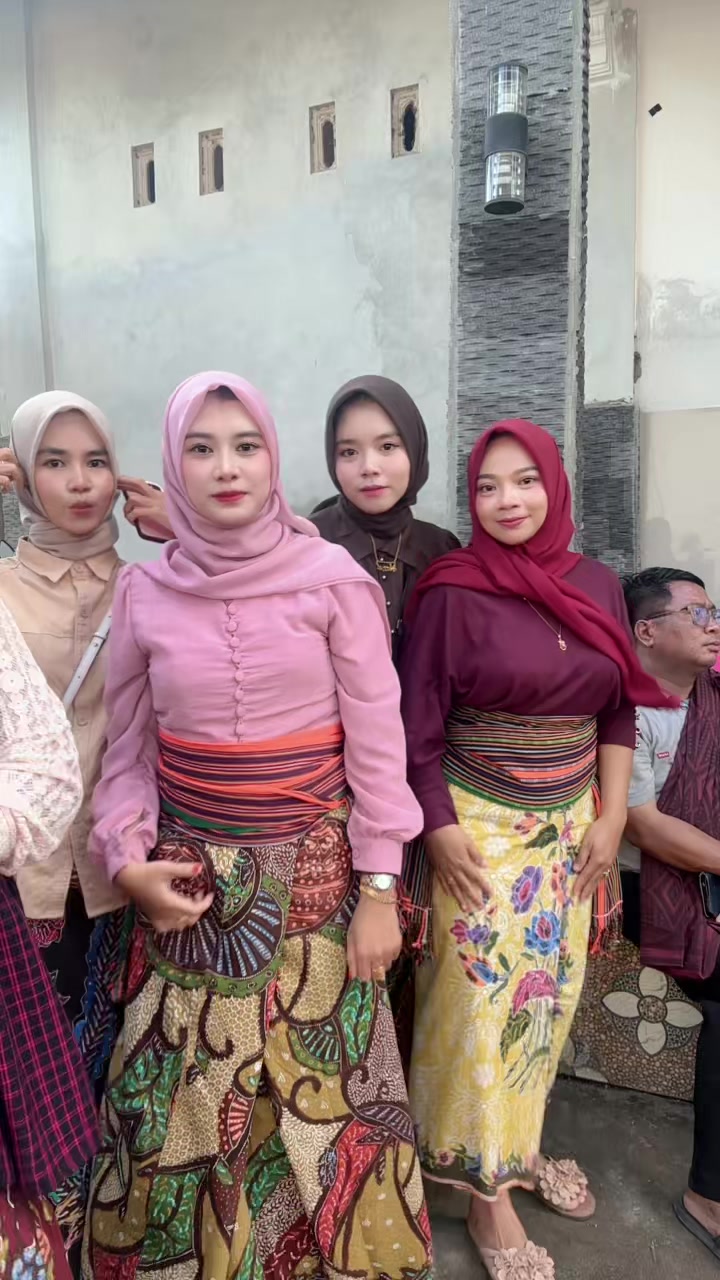 @Mon🧸🇵🇸