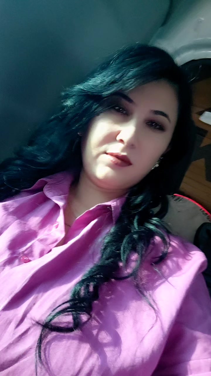 @Siyah  İnci 🖤