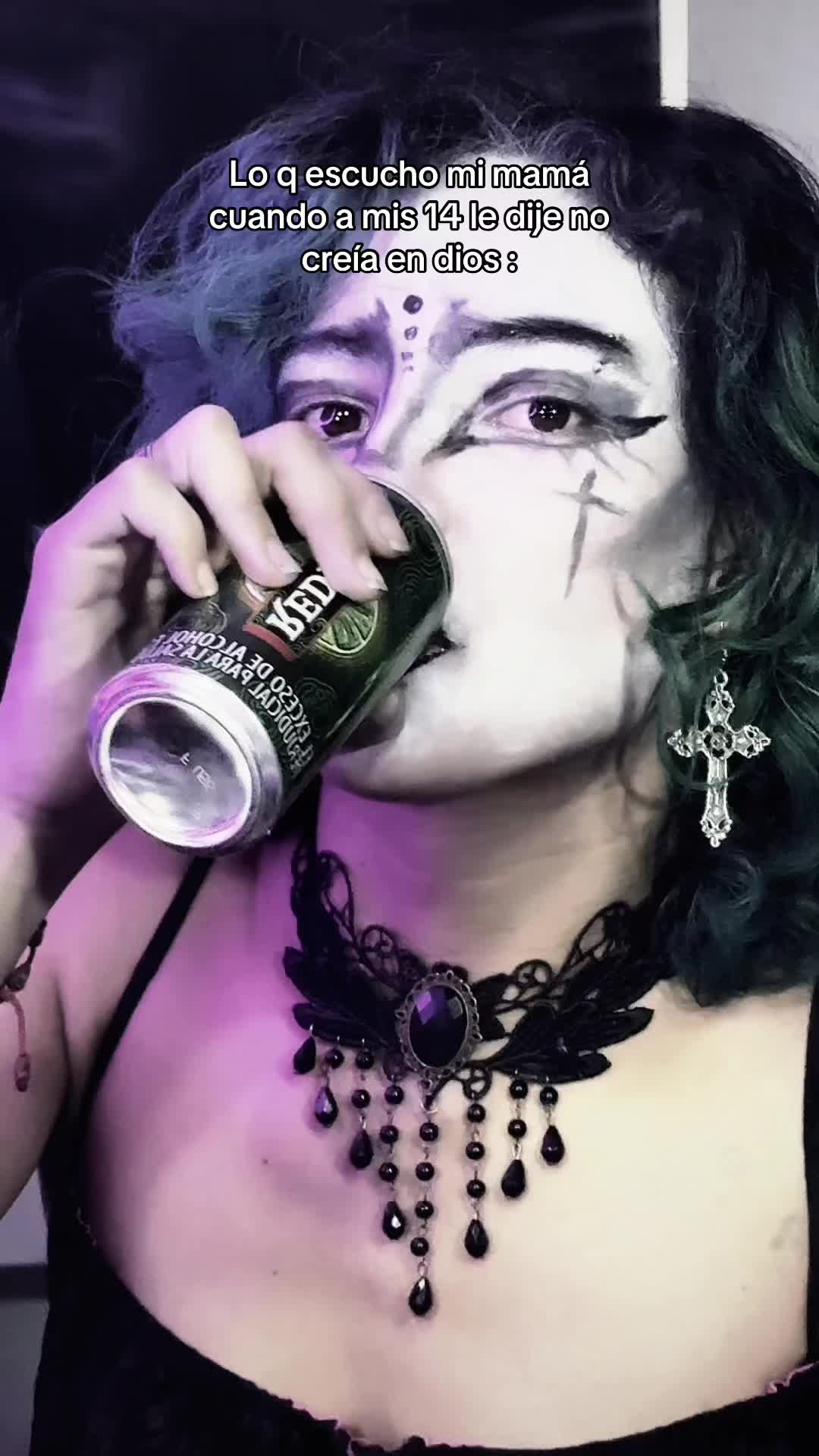 Kapitas (@kapitas22) - Urlebird