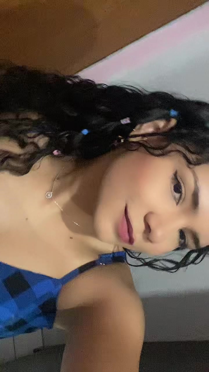 @Layssa Karollyna