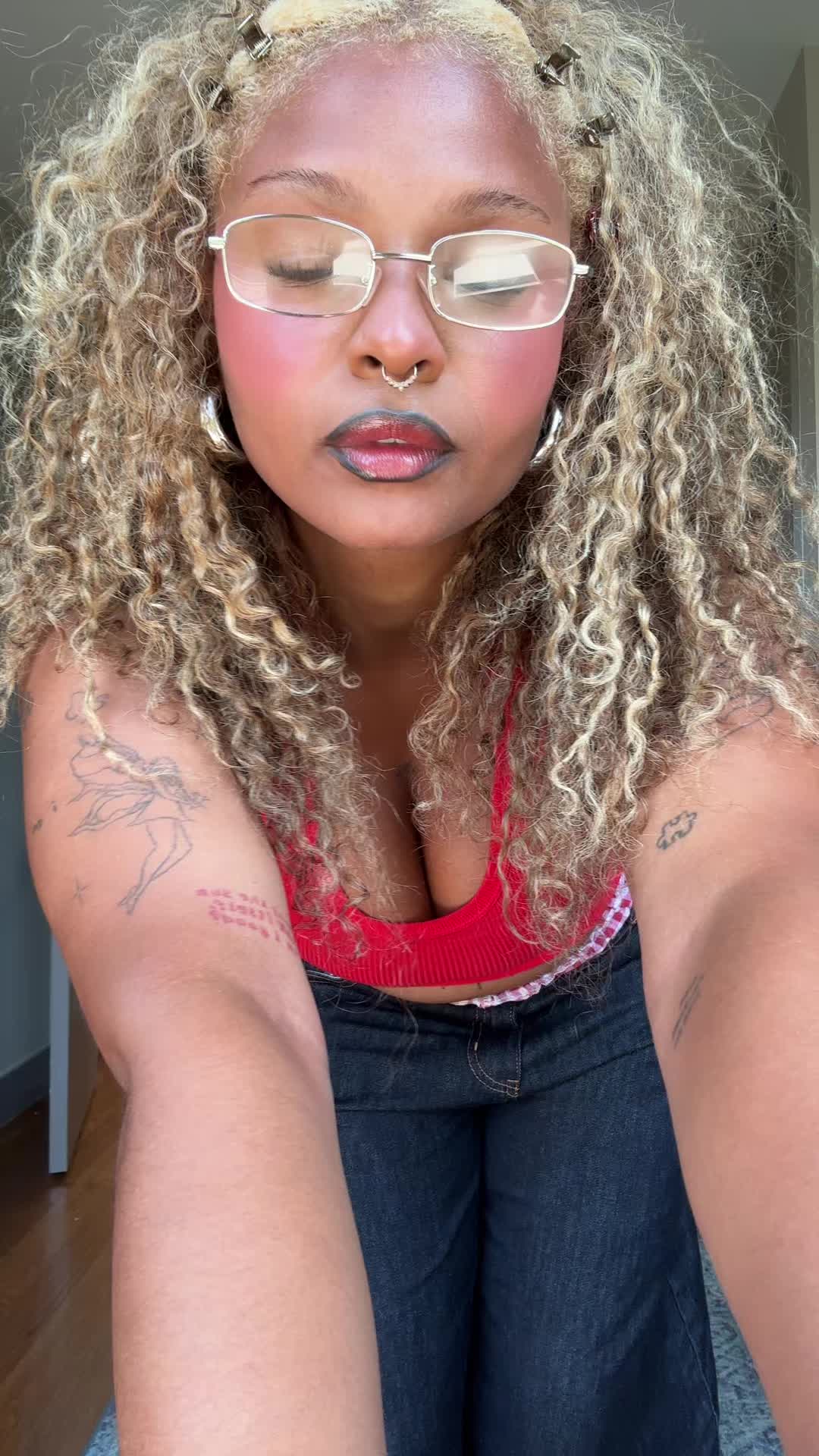 @ava
