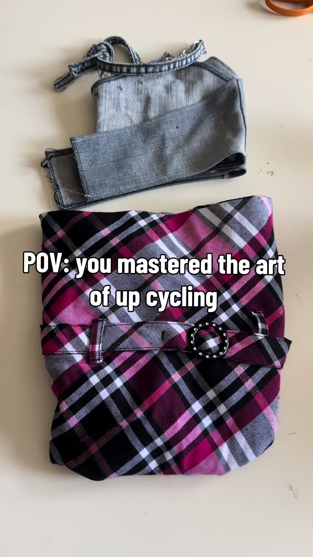@thebrokepopstar