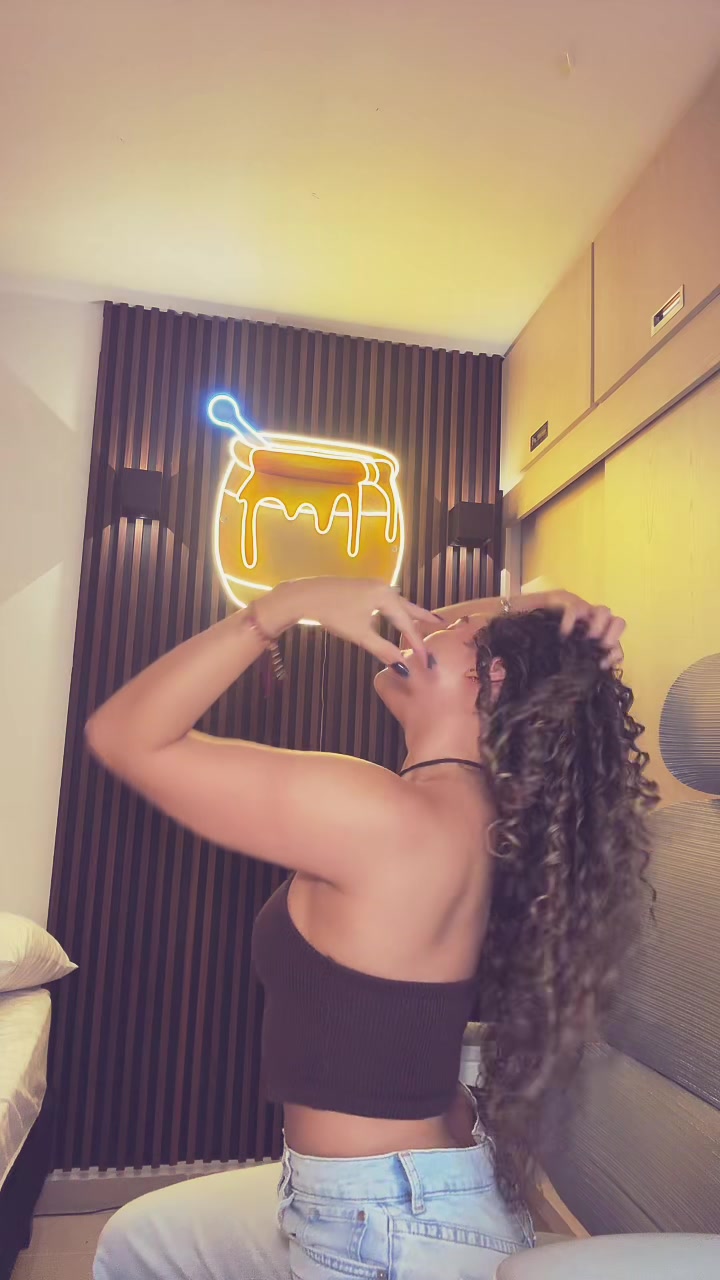 @Majo C.🍯