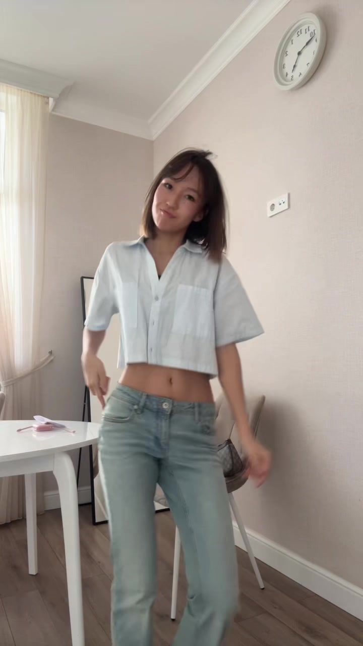 @Рука