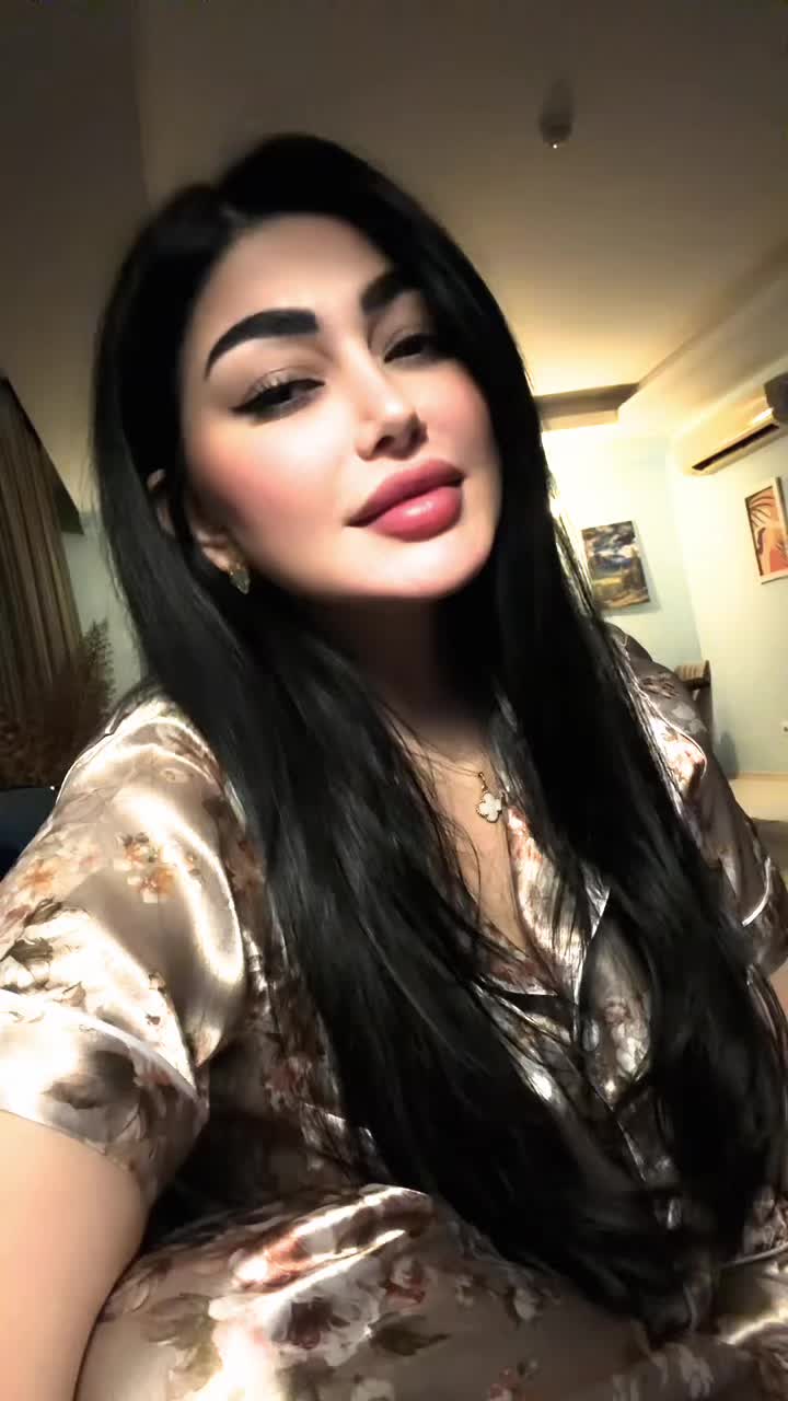 @Dinadarzy