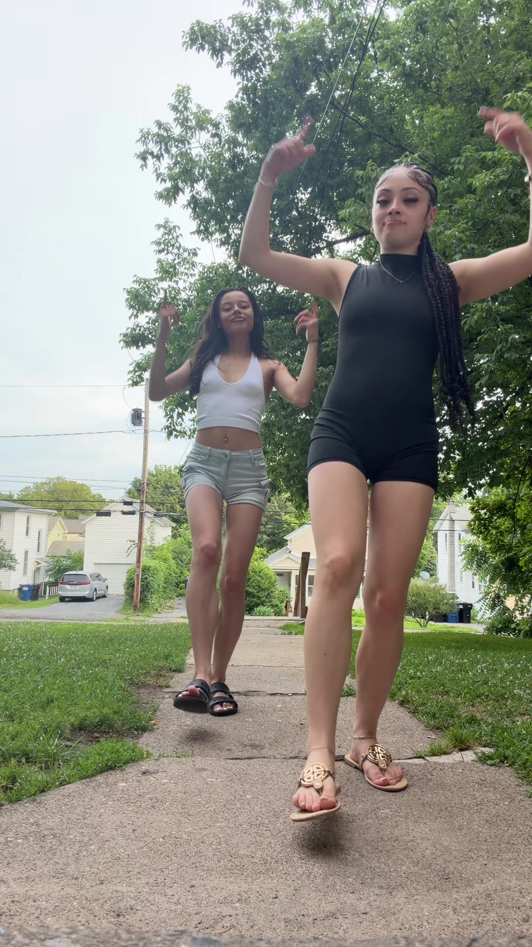 @Nisiana